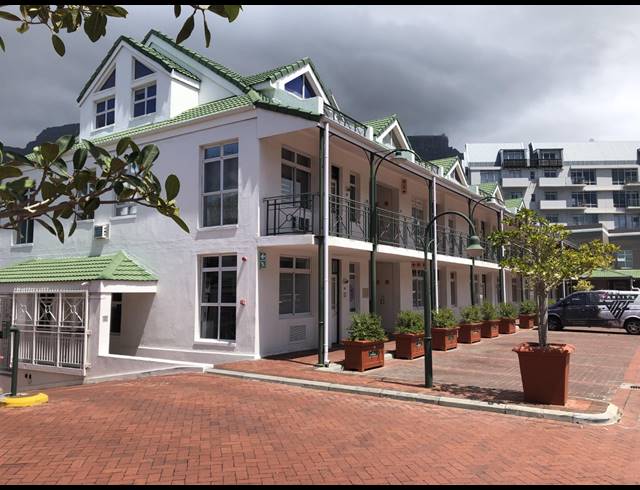 95M² OFFICE FOR SALE IN GARDENS